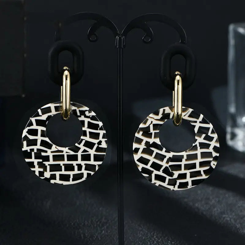 Acrylic Circle Earrings Exaggerated Black And White Earring