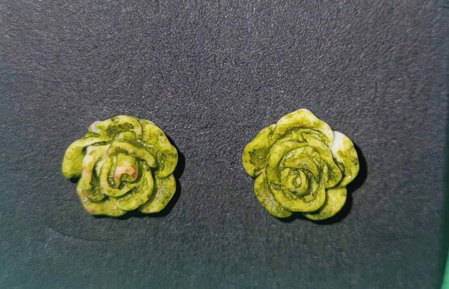 FLORAL STUDS