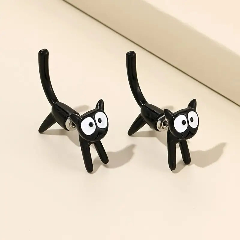 Stylish Black Cat Stud Earrings - A Creative Gift Idea for the trend setter in your life